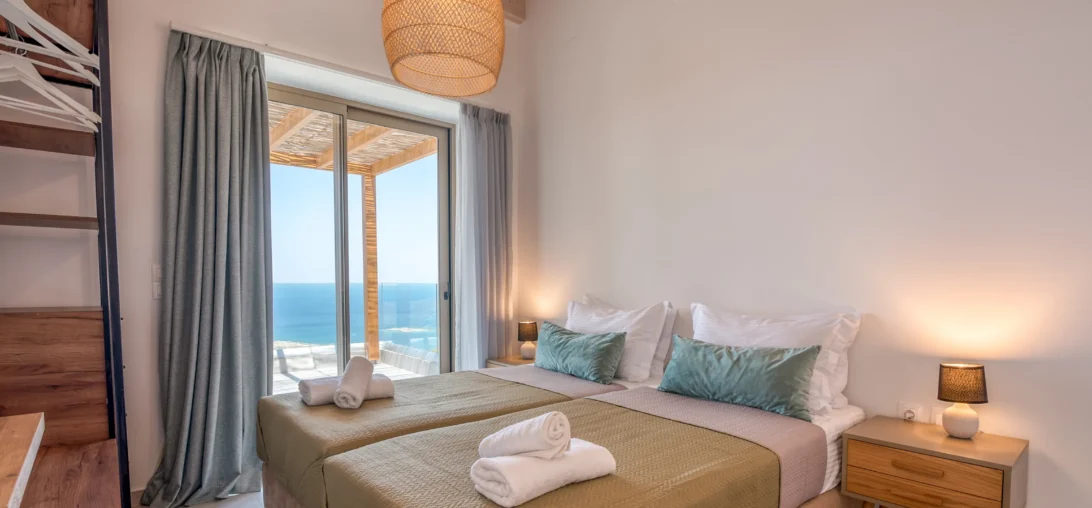 Avgerinos-bedroom-with-sea-view-scaled.webp